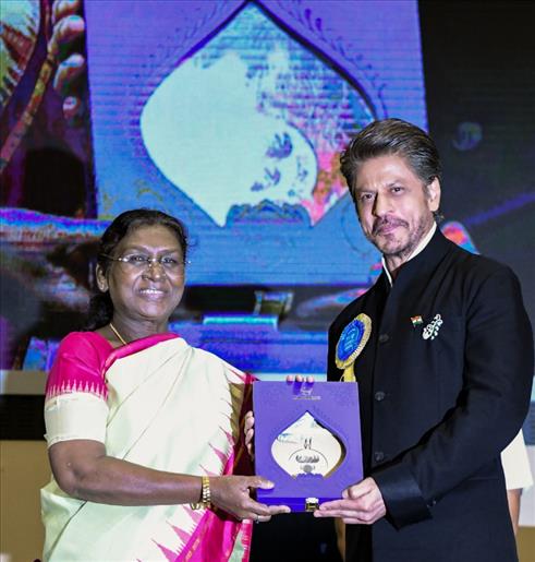 71st National Awards: SRK to Mohanlal, take a look at iconic winning moments from historic award ceremony
